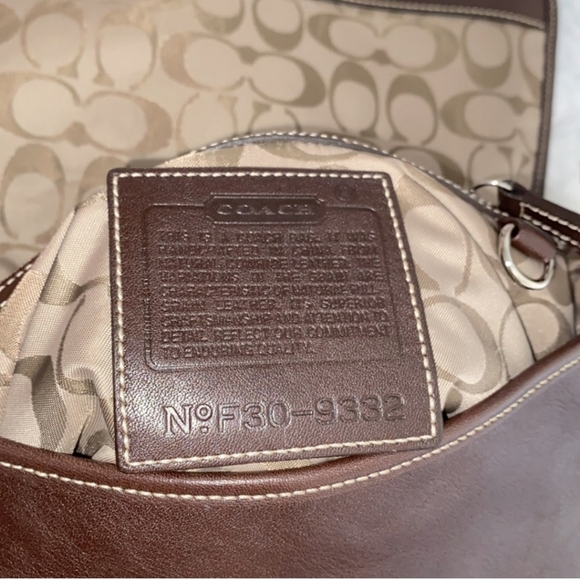 1993 Vintage Coach Legacy Crossbody - Picture 5 of 7